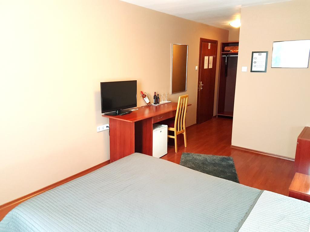 Hotel Mic Bükreş Dış mekan fotoğraf
